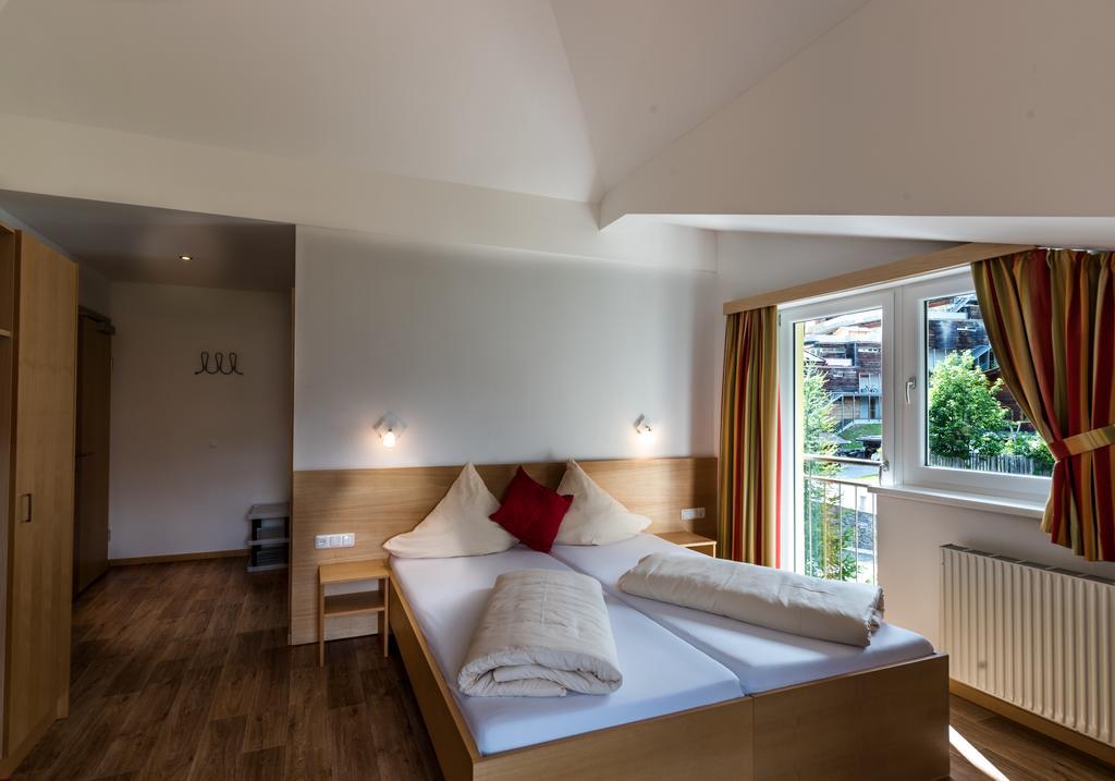 "Quality Hosts Arlberg" Hotel-Gasthof Freisleben Sankt Anton am Arlberg Dış mekan fotoğraf